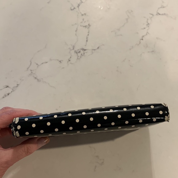 Kate Spade wallet offers ton of space. - Picture 9 of 9